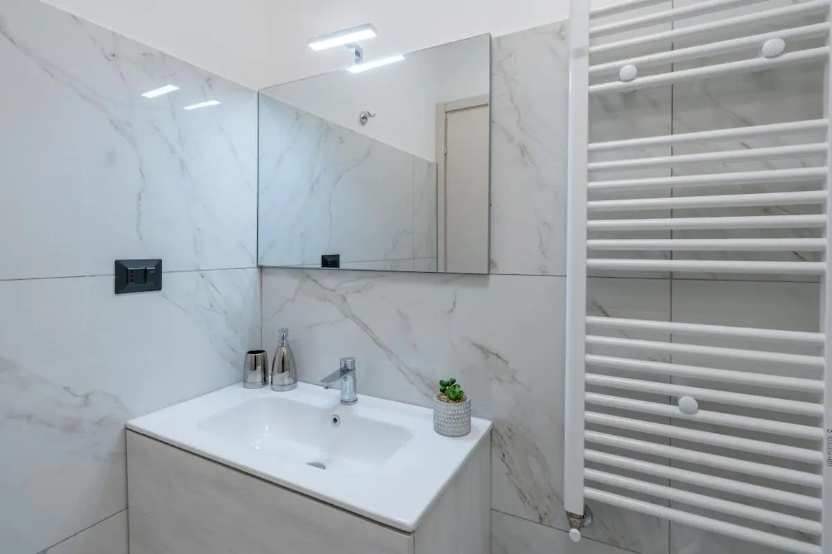 New Apartment With 4 Bedrooms Milan 0*,  Italy