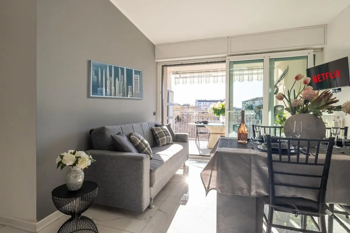 New Apartment With 4 Bedrooms Milan 0*,  Italy