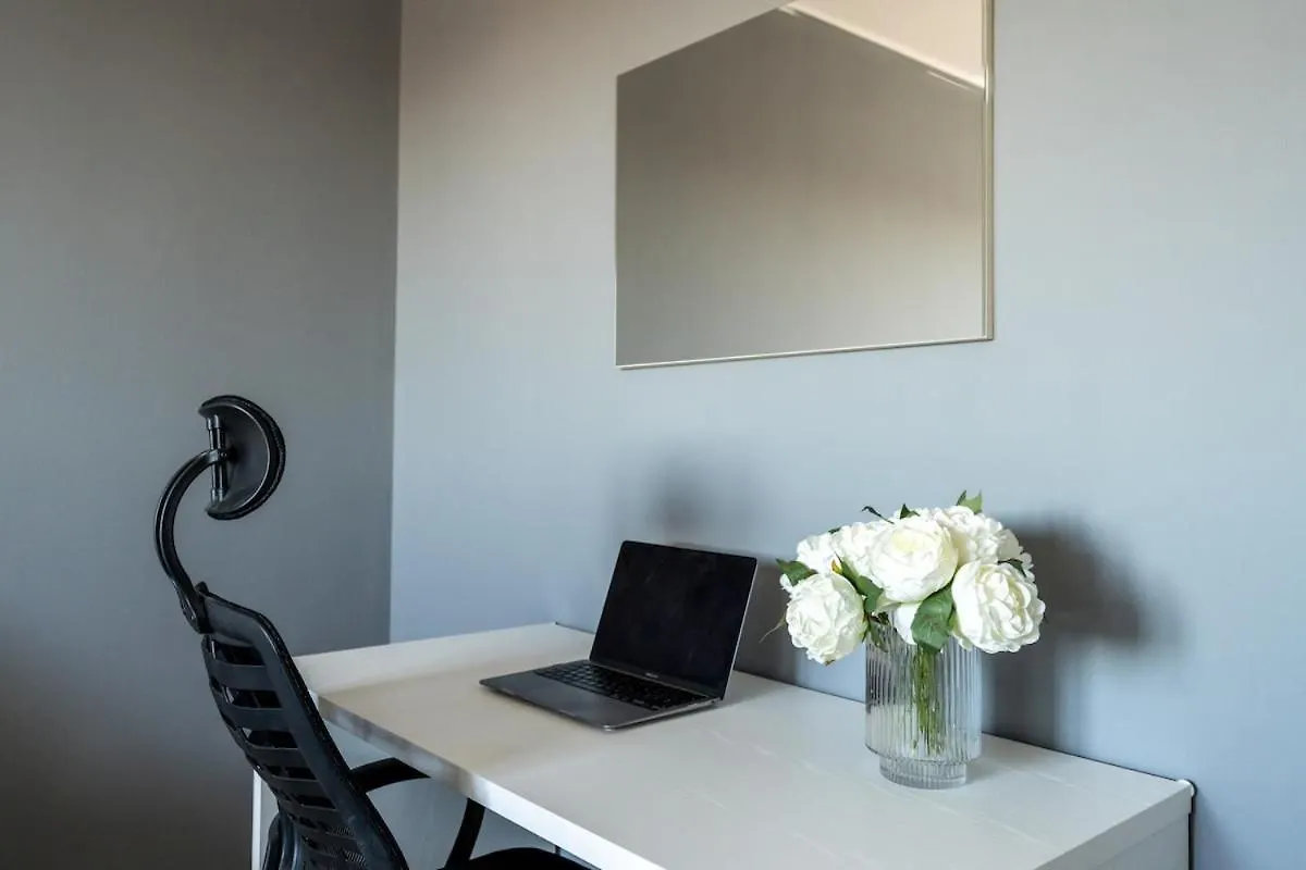 New Apartment With 4 Bedrooms Milan